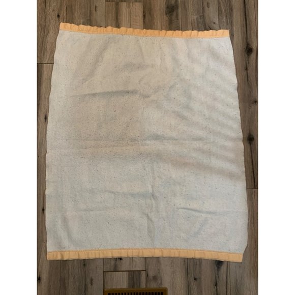 Vintage Baby Blanket Bears Crib Size polyester edge trim - Picture 3 of 4